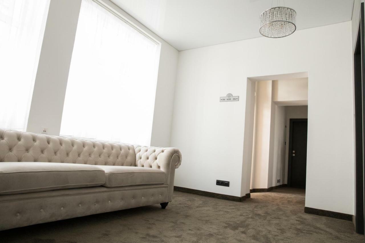 Apart Hotel Golden Apartments Kosice Exterior photo