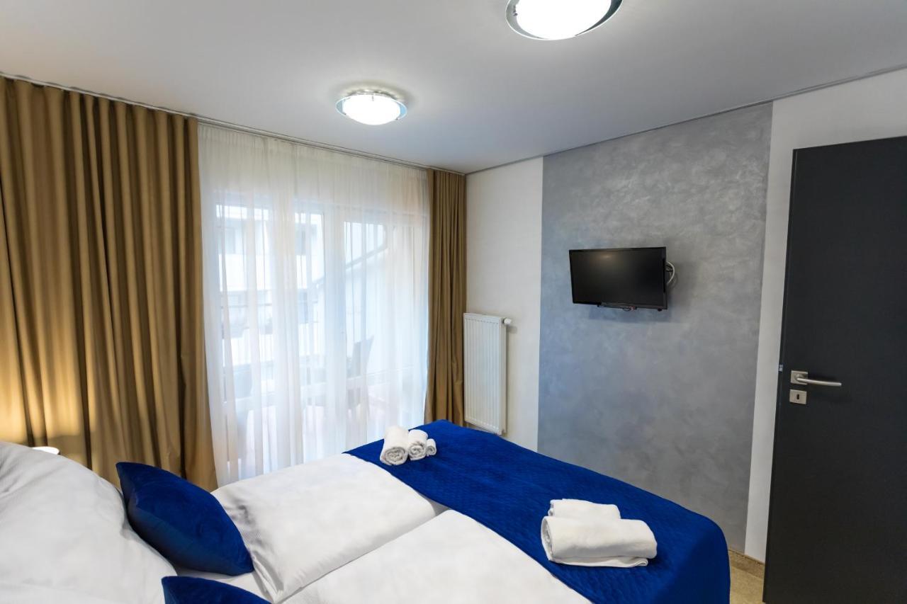 Apart Hotel Golden Apartments Kosice Exterior photo